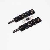 Черные кожаные наручники с узорами и золотистой фурнитурой - Crazy Handmade - купить с доставкой в Камышине
