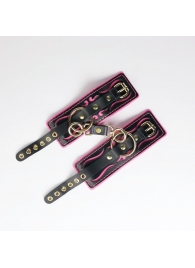 Черные кожаные наручники с розовой строчкой - Crazy Handmade - купить с доставкой в Камышине