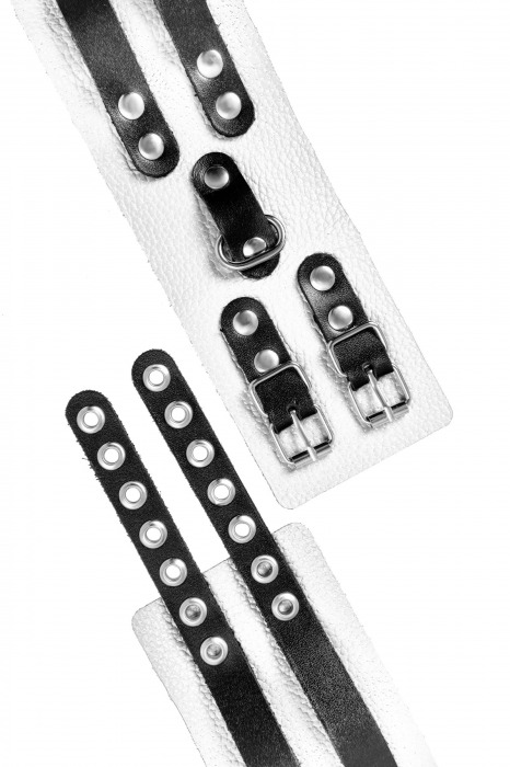 Бело-черные оковы с двумя ремешками и люверсами - Pecado - купить с доставкой в Камышине